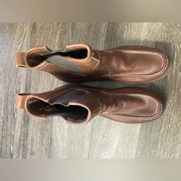 Russell Moccasin Leather Romeo Boots size: 12 C